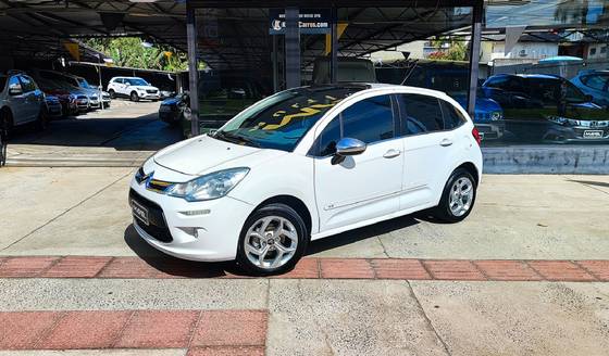 CITROËN C3 1.6 VTI 120 FLEX EXCLUSIVE EAT6